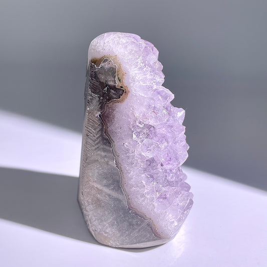 A133◇1点物◇アメジスト クリスター◇106×63×57mm◇天然石・鉱物・パワーストーン