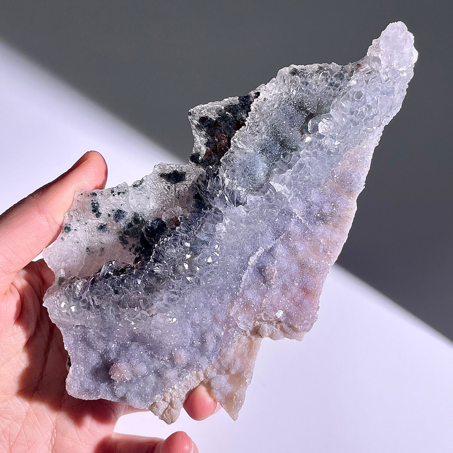 A142◇1点物◇瑪瑙とアメジスト共生◇67×50×14mm◇天然石・鉱物・パワーストーン