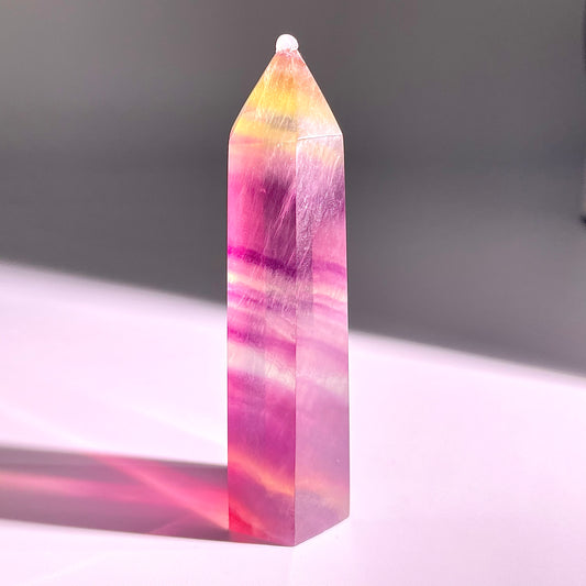 B46◇1点物◇フローライト ピラー◇82×22×23mm◇天然石・鉱物・パワーストーン