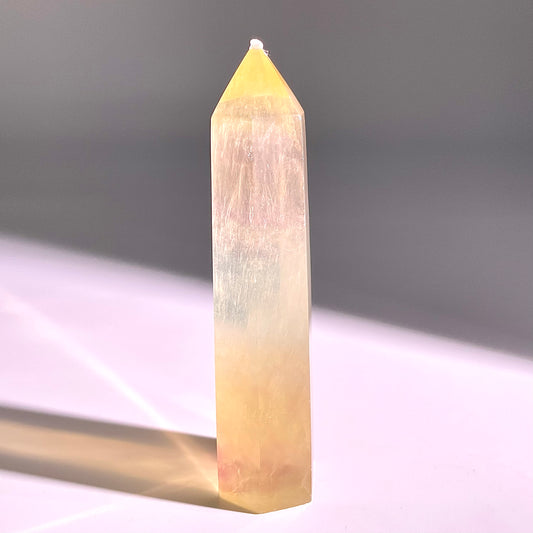 B48◇1点物◇フローライト ピラー◇97×26×21mm◇天然石・鉱物・パワーストーン