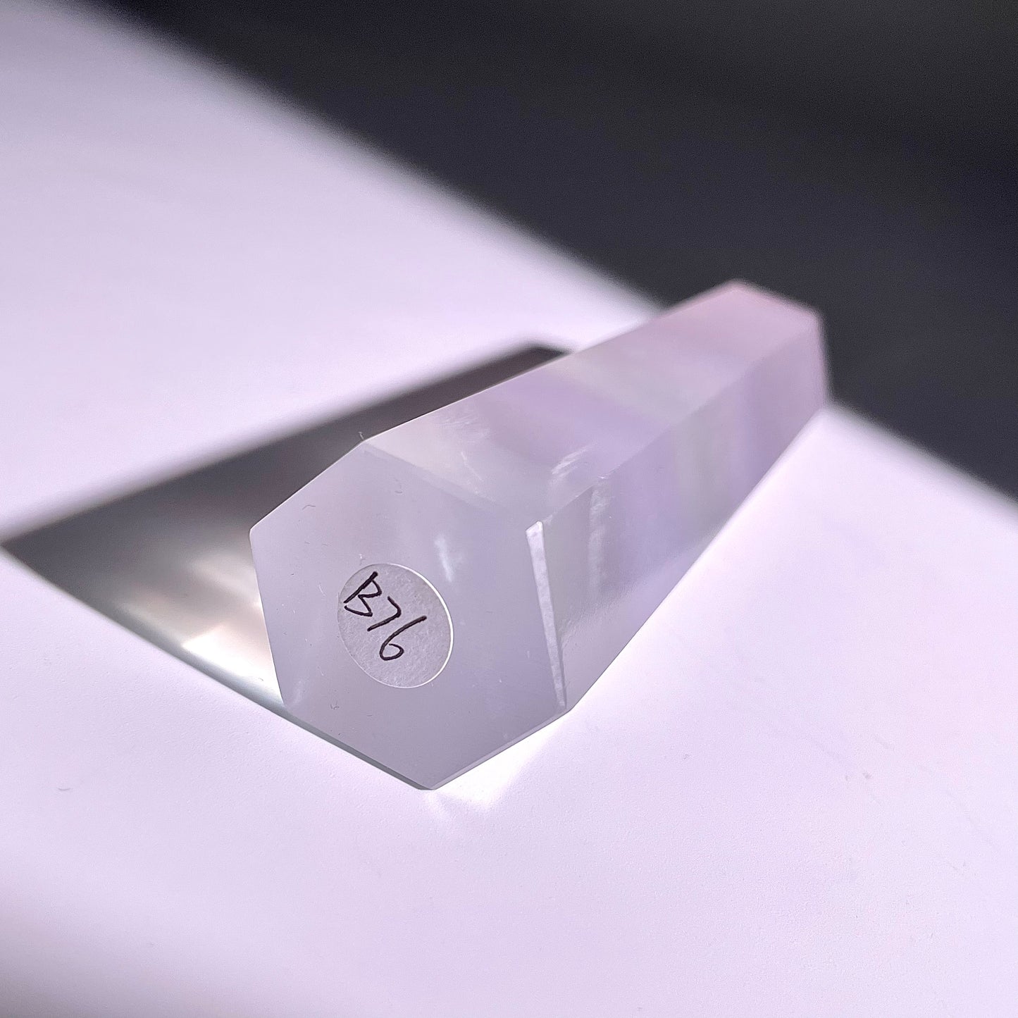 B76◇1点物◇フローライト ピラー◇118×23×26mm天然石・鉱物・パワーストーン