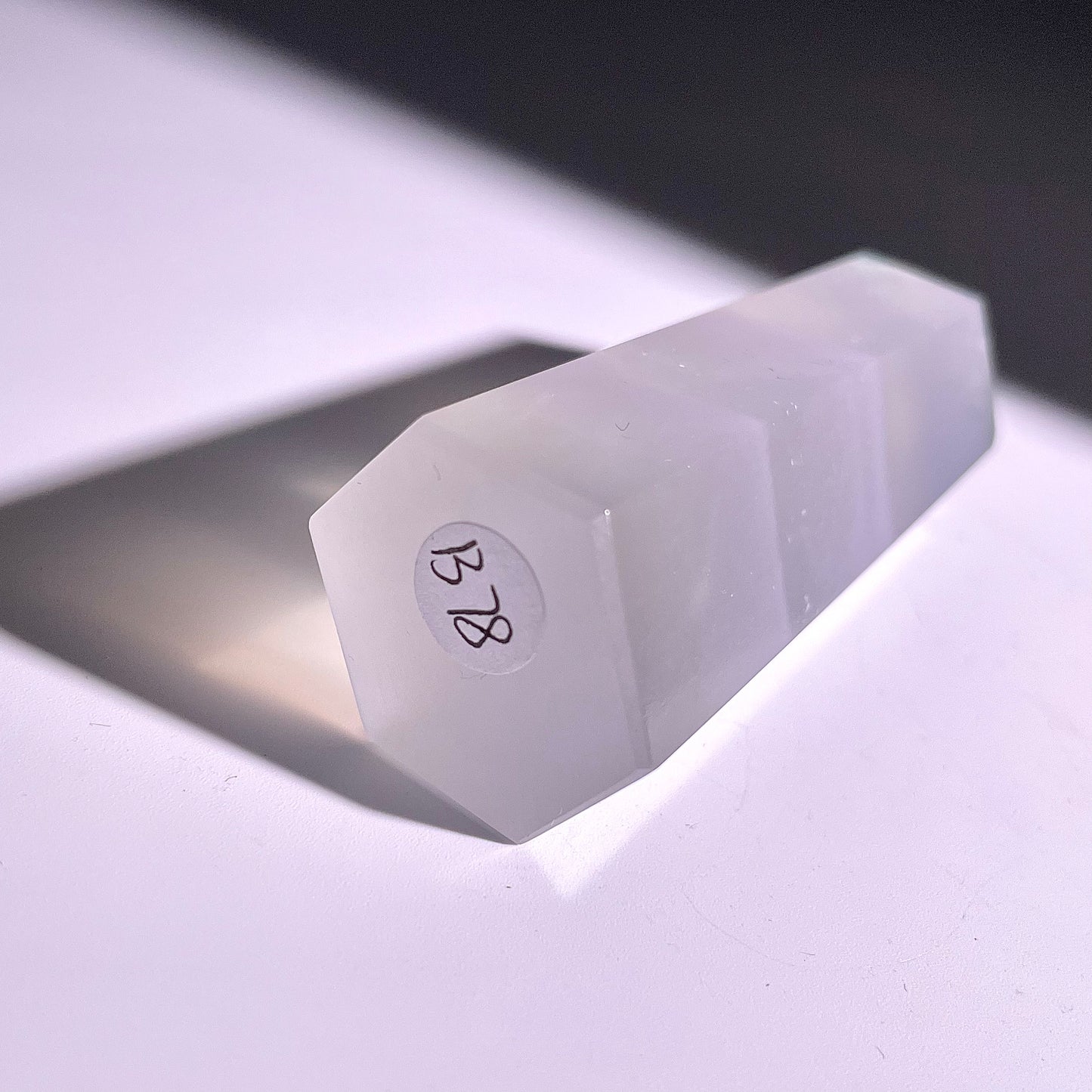 B78◇1点物◇フローライト ピラー◇83×22×28mm天然石・鉱物・パワーストーン