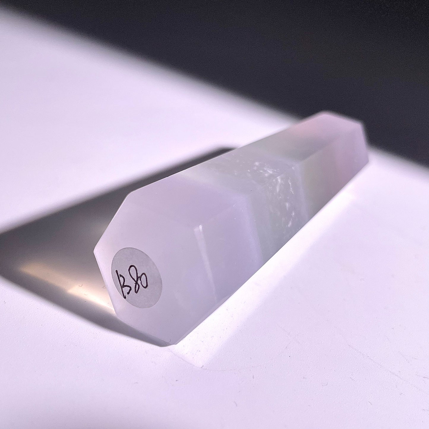 B80◇1点物◇フローライト ピラー◇86×20×23mm天然石・鉱物・パワーストーン