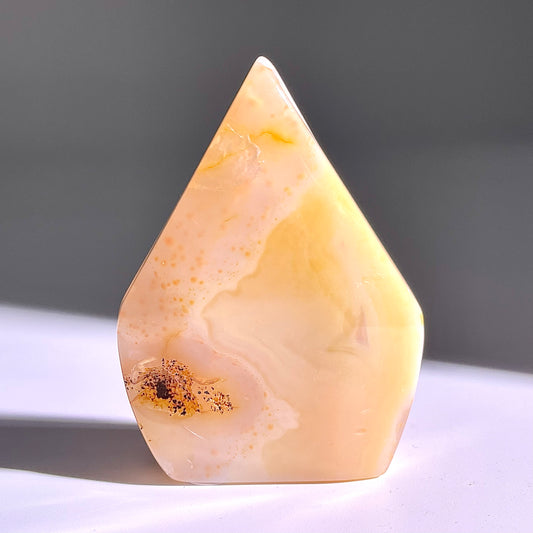 B353◇1点物◇瑪瑙 トーチ◇60×43×12mm◇天然石・鉱物・パワーストーン