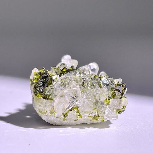 A181◇1点物◇エピドート クラスター◇26×23×15mm◇天然石・鉱物・パワーストーン