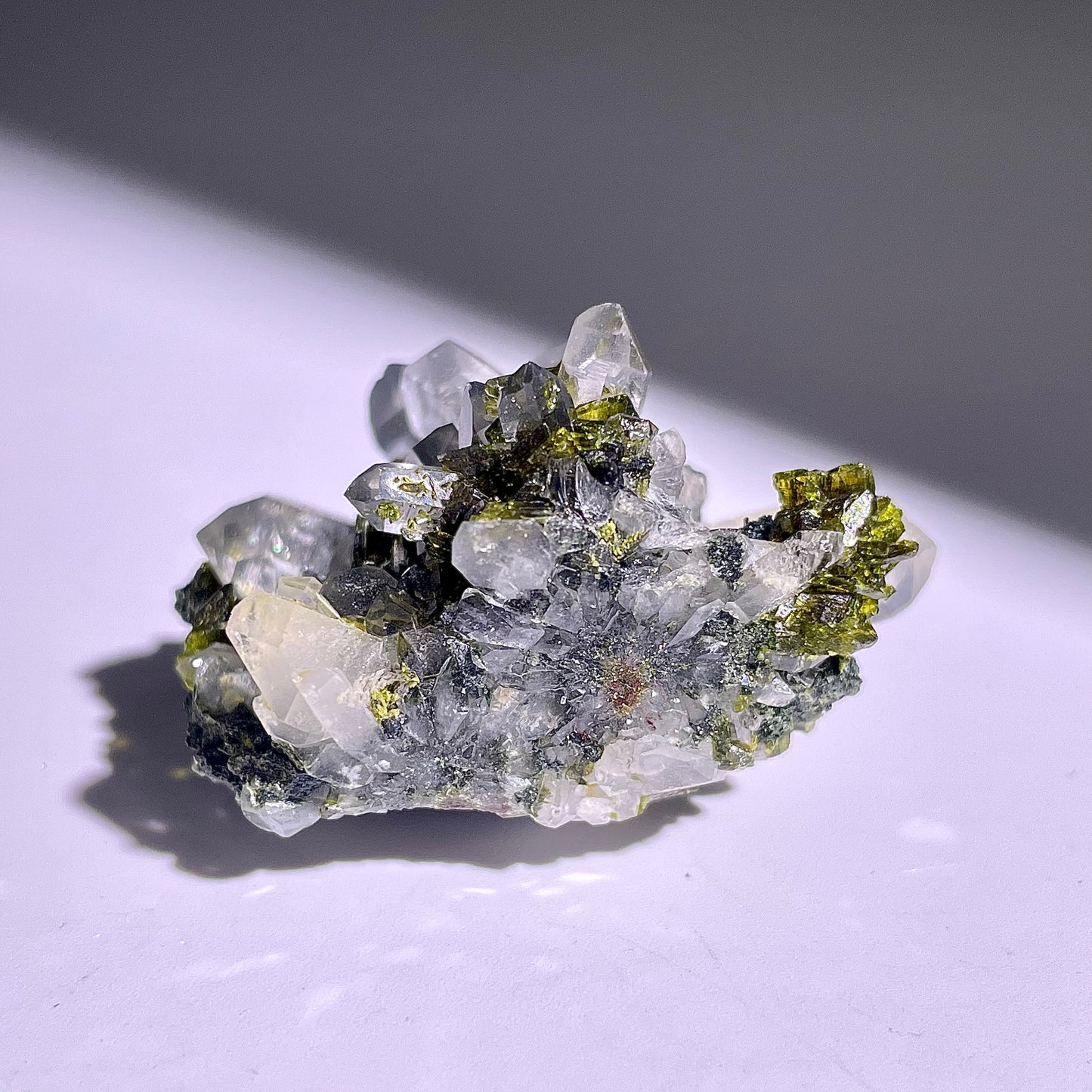 A182◇1点物◇エピドート クラスター◇26×23×15mm◇天然石・鉱物・パワーストーン