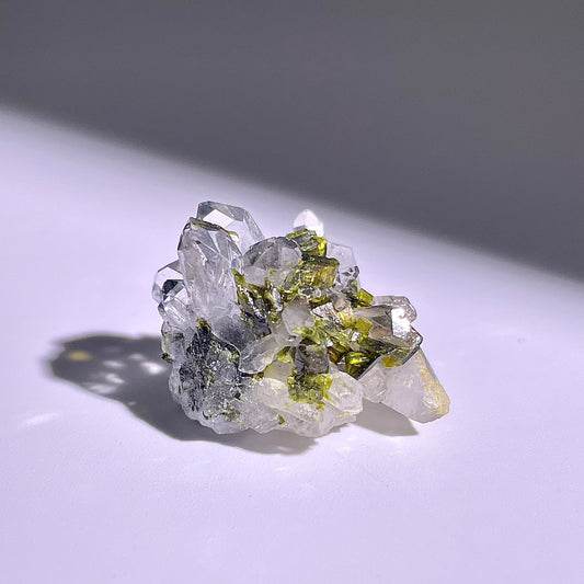 A184◇1点物◇エピドート クラスター◇25×18×15mm◇天然石・鉱物・パワーストーン