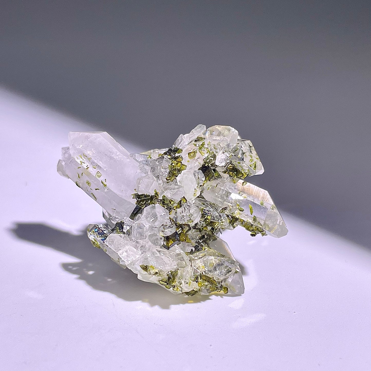 A186◇1点物◇エピドート クラスター◇35×28×40mm◇天然石・鉱物・パワーストーン