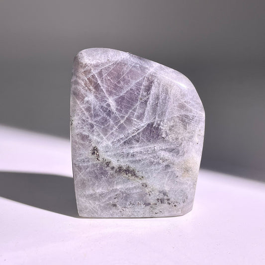 A332◇1点物◇ラブラドライト 不規則◇54×42×16mm◇天然石・鉱物・パワーストーン