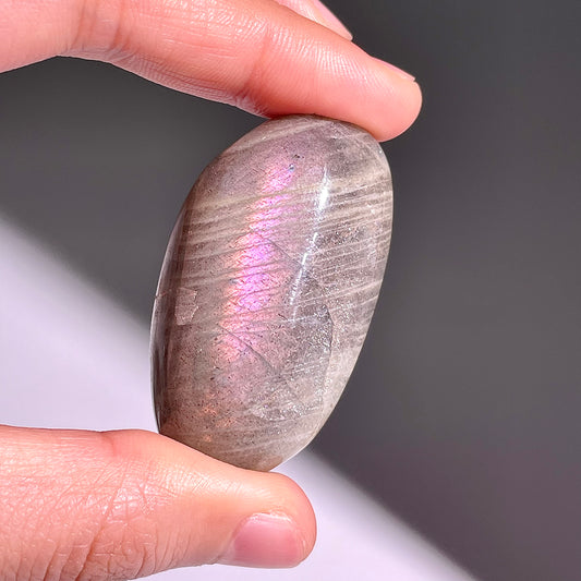 A346◇1点物◇ラブラドライト 不規則◇45×26×18mm◇天然石・鉱物・パワーストーン