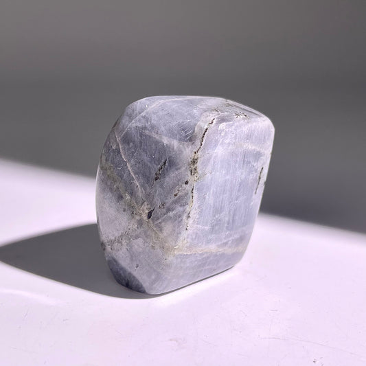 A359◇1点物◇ラブラドライト 原石◇46×40×29mm◇天然石・鉱物・パワーストーン