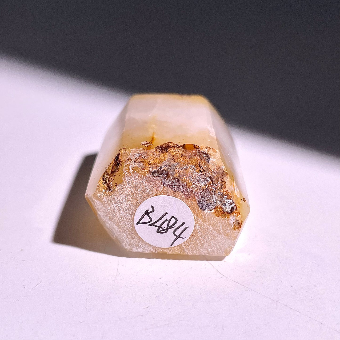 B484◇1点物◇アゲート ピラー◇45×28×18mm◇天然石・鉱物・パワーストーン