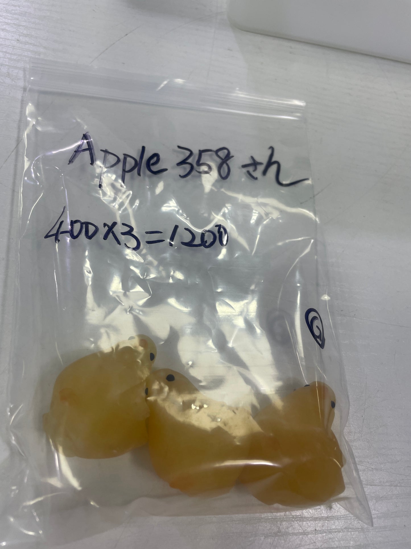 09-Apple358様