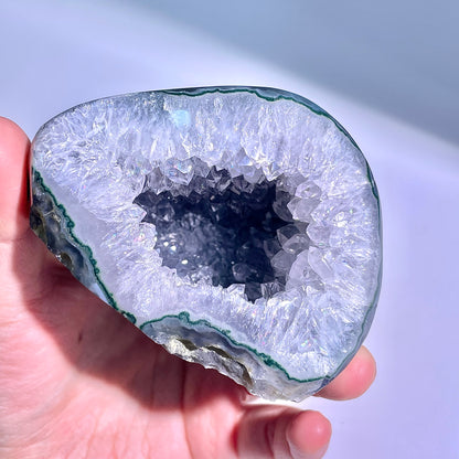 A32◇１点物◇クォーツ　クラスター◇83×64×83mm◇天然石・鉱物・パワーストーン