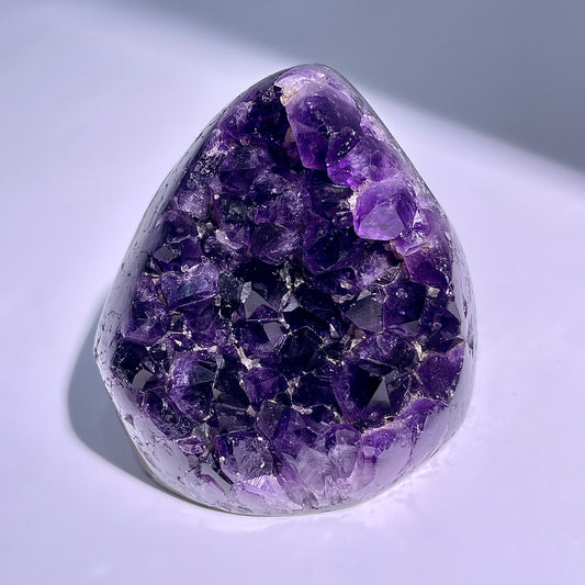 A57◇アメジスト　クリスター◇74×67×61mm◇天然石・鉱物・パワーストーン