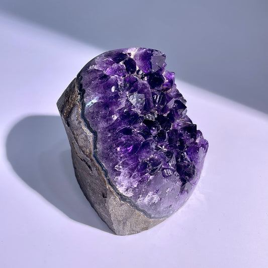 A57◇アメジスト　クリスター◇74×67×61mm◇天然石・鉱物・パワーストーン