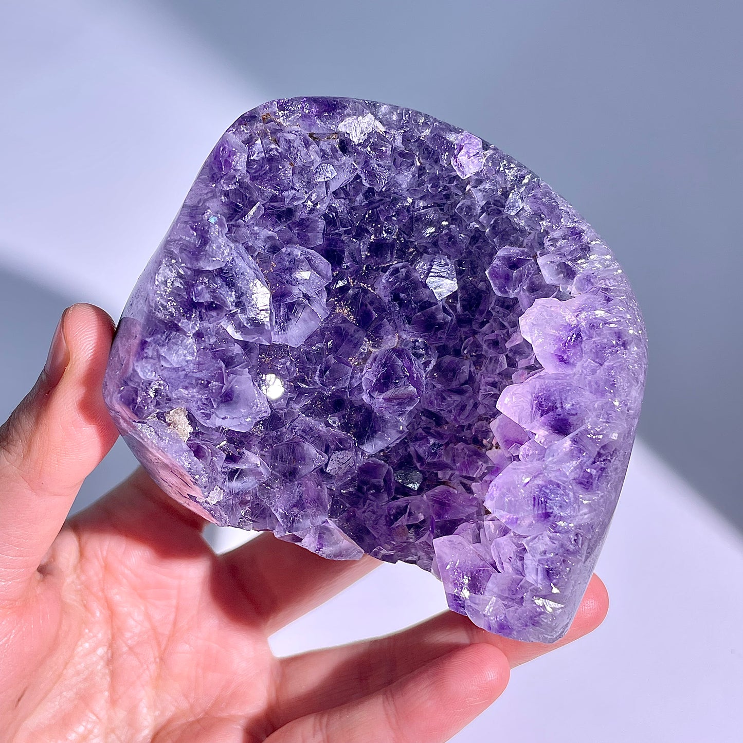 A59◇アメジスト　クリスター◇69×72×19mm◇天然石・鉱物・パワーストーン