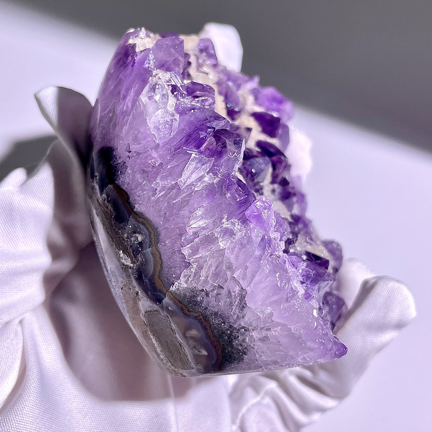 A84◇１点物◇アメジスト　クリスター◇83×75×39mm◇天然石・鉱物・パワーストーン