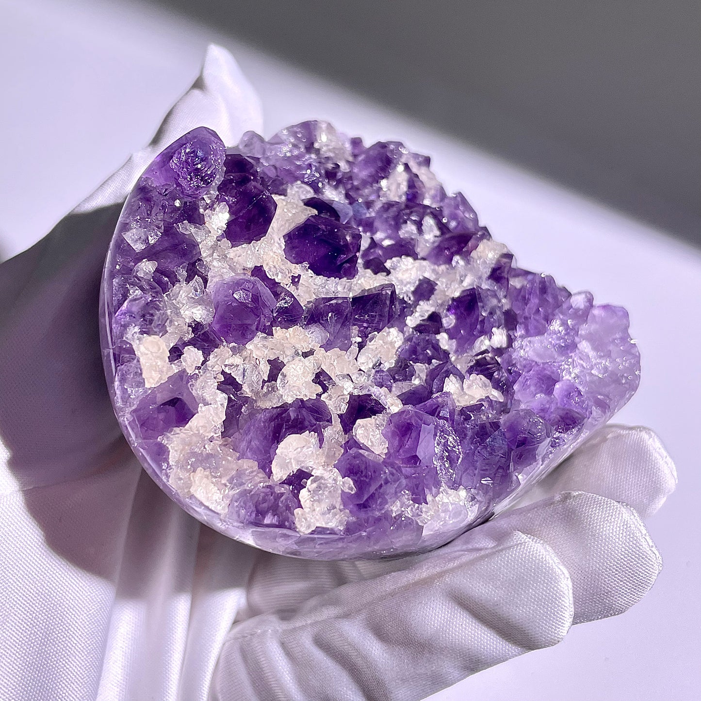 A84◇１点物◇アメジスト　クリスター◇83×75×39mm◇天然石・鉱物・パワーストーン