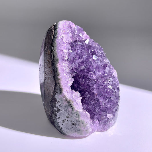 A86◇１点物◇アメジスト　クリスター◇76×50×45mm◇天然石・鉱物・パワーストーン