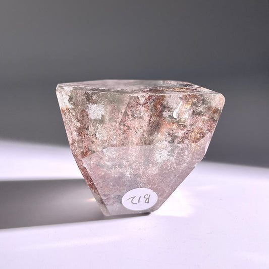 B12◇１点物◇ガーデンクォーツ◇61×38×38mm◇天然石・鉱物・パワーストーン