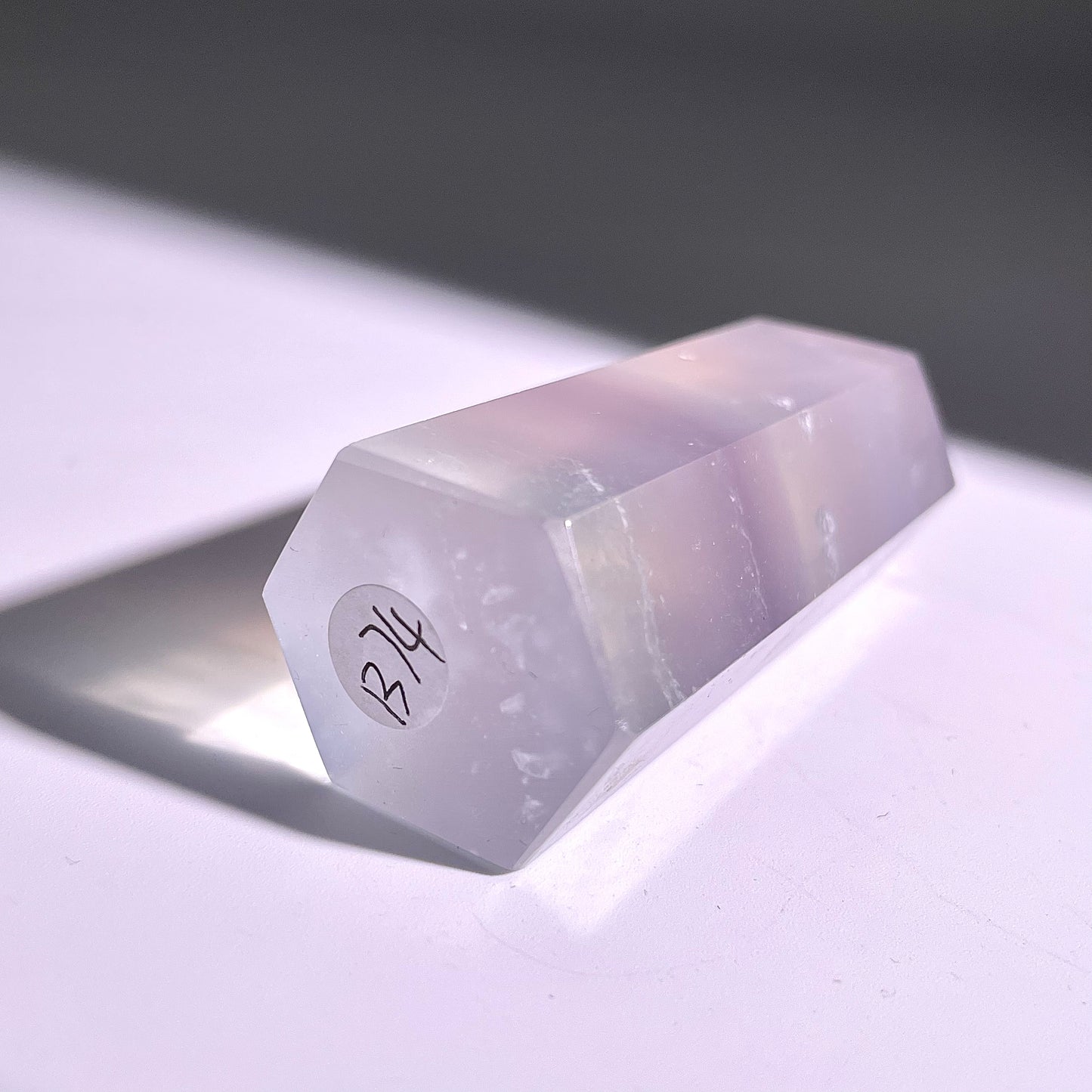 B74◇１点物◇フローライト ピラー◇78×28×24mm◇天然石・鉱物・パワーストーン