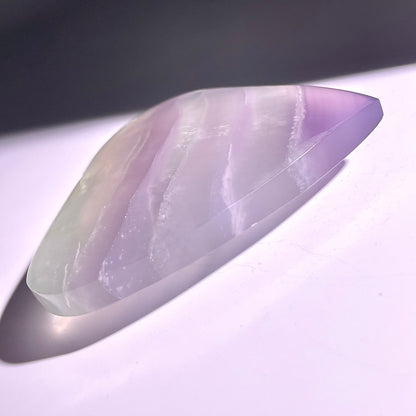 B84◇１点物◇フローライト ハート◇76×94×20mm天然石・鉱物・パワーストーン