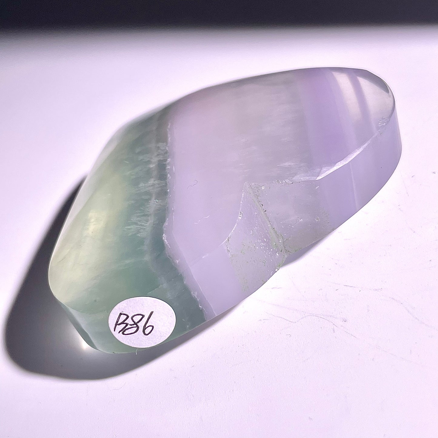 B86◇１点物◇フローライト ハート◇56×66×23mm天然石・鉱物・パワーストーン