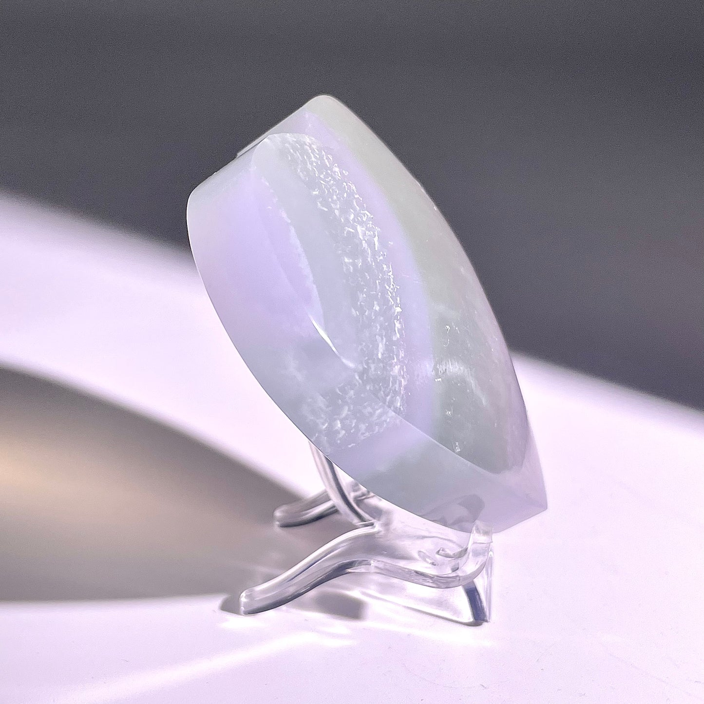 B92◇１点物◇フローライト ハート◇65×71×26mm天然石・鉱物・パワーストーン