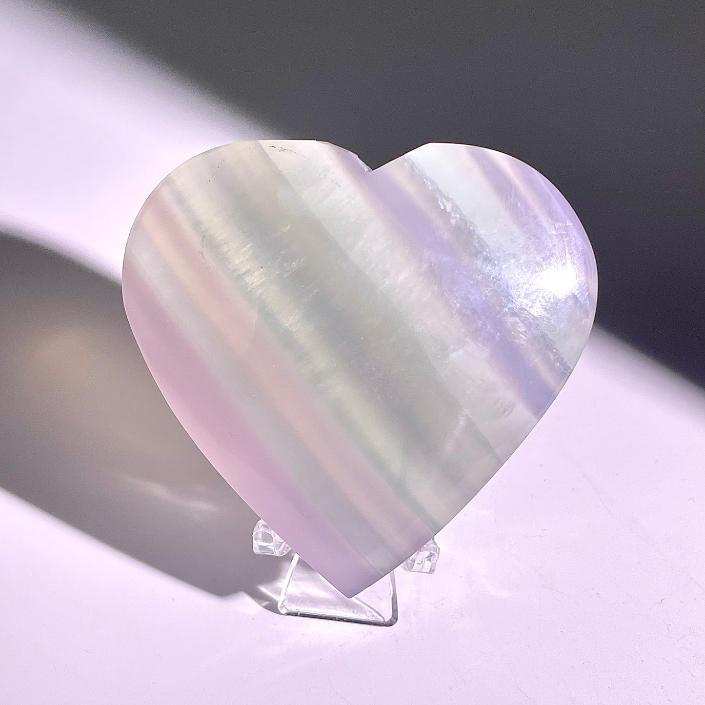 B92◇１点物◇フローライト ハート◇65×71×26mm天然石・鉱物・パワーストーン