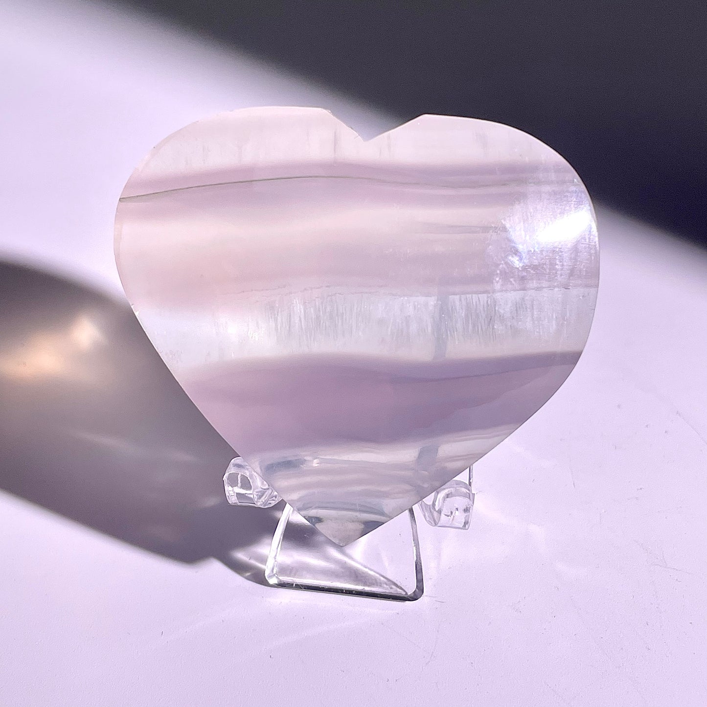 B93◇１点物◇フローライト ハート◇47×54×22mm天然石・鉱物・パワーストーン