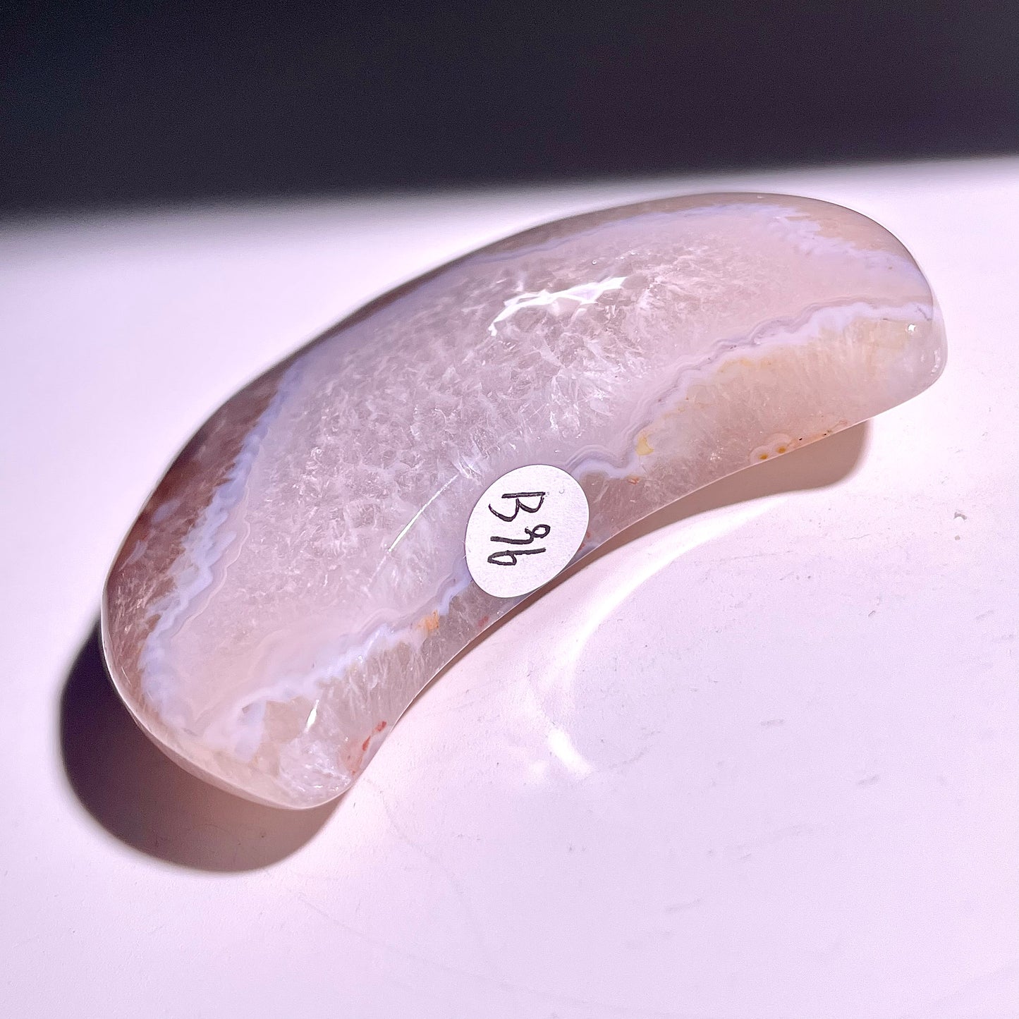 B96◇１点物◇瑪瑙 ムーン◇63×41×17mm天然石・鉱物・パワーストーン