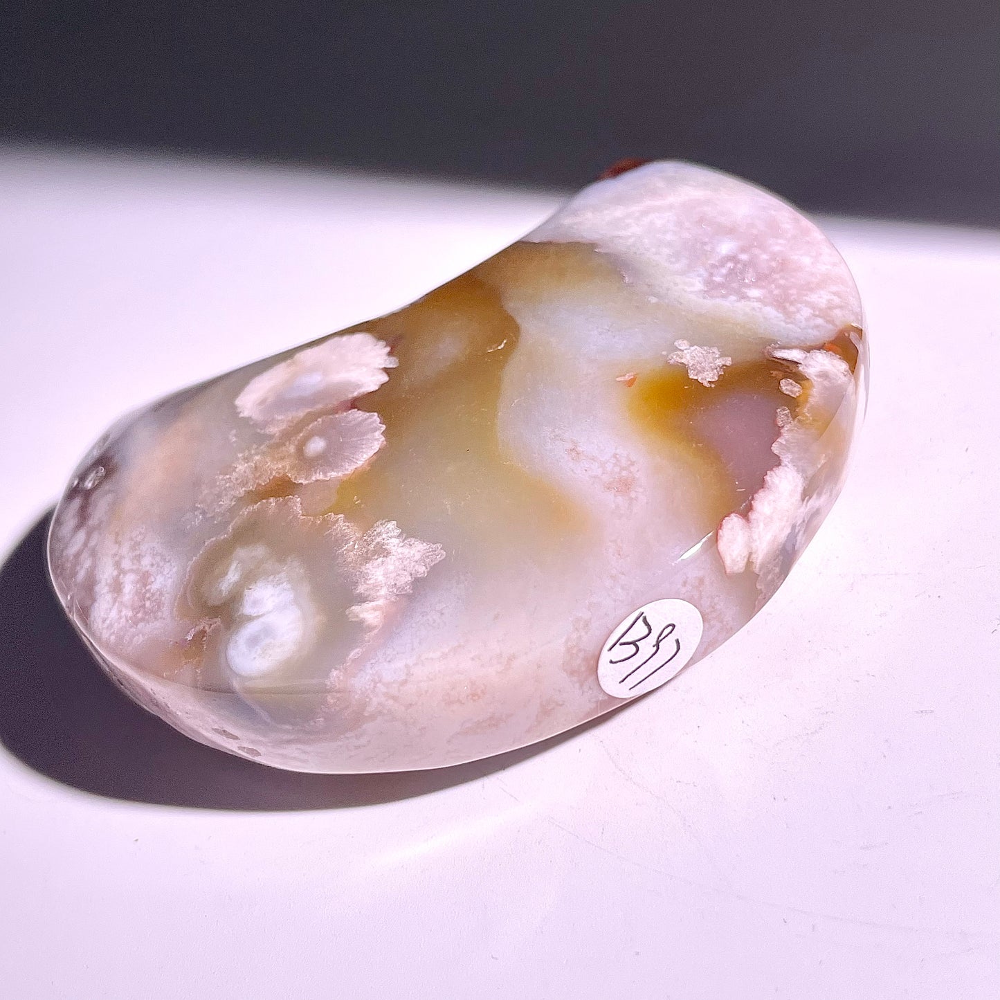 B97◇１点物◇瑪瑙 ムーン◇83×48×23mm天然石・鉱物・パワーストーン