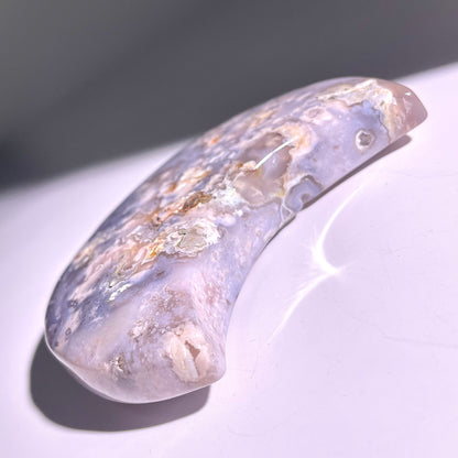 B98◇１点物◇瑪瑙 ムーン◇99×62×20mm天然石・鉱物・パワーストーン