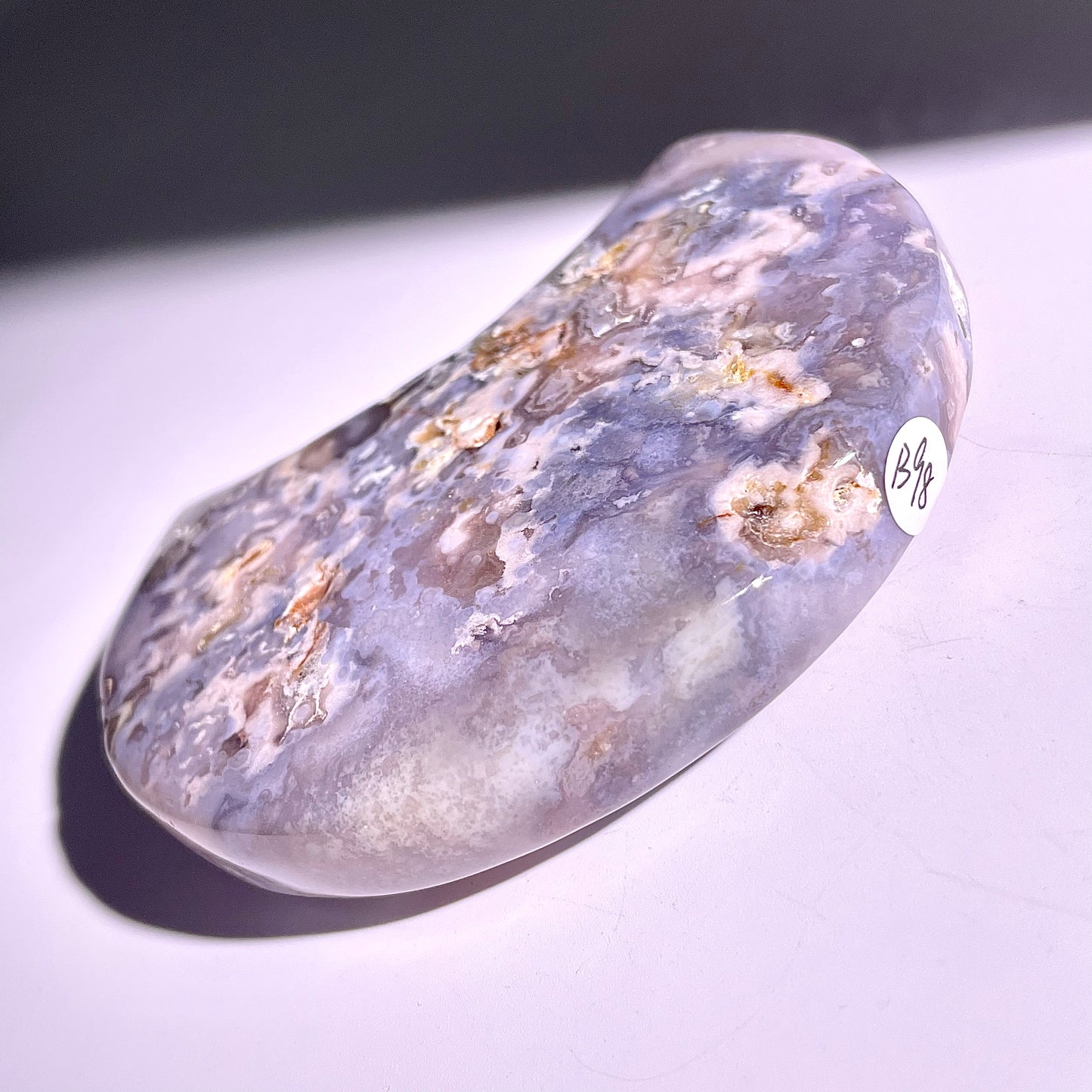 B98◇１点物◇瑪瑙 ムーン◇99×62×20mm天然石・鉱物・パワーストーン