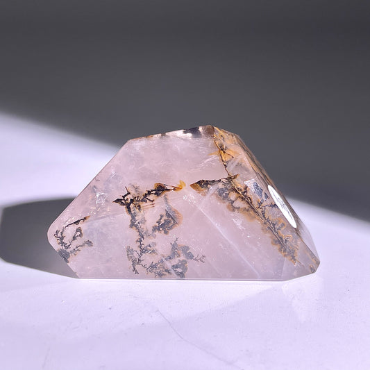 B254◇１点物◇瑪瑙の小樹 不規則◇56×28×20mm◇天然石・鉱物・パワーストーン