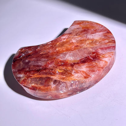 B300◇１点物◇レッドヘマタイトクォーツ ムーン◇101×67×21mm◇天然石・鉱物・パワーストーン