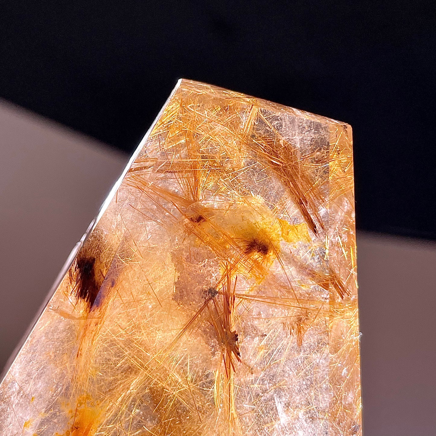 B315◇１点物◇ルチルクォーツ 不規則◇90×56×28mm◇天然石・鉱物・パワーストーン