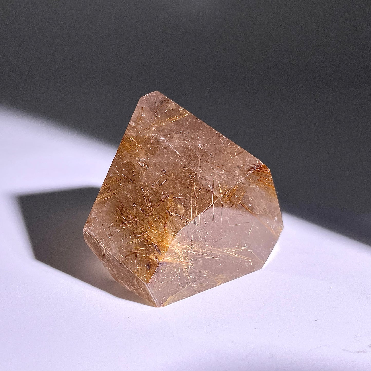 B316◇１点物◇ルチルクォーツ 不規則◇57×43×42mm◇天然石・鉱物・パワーストーン