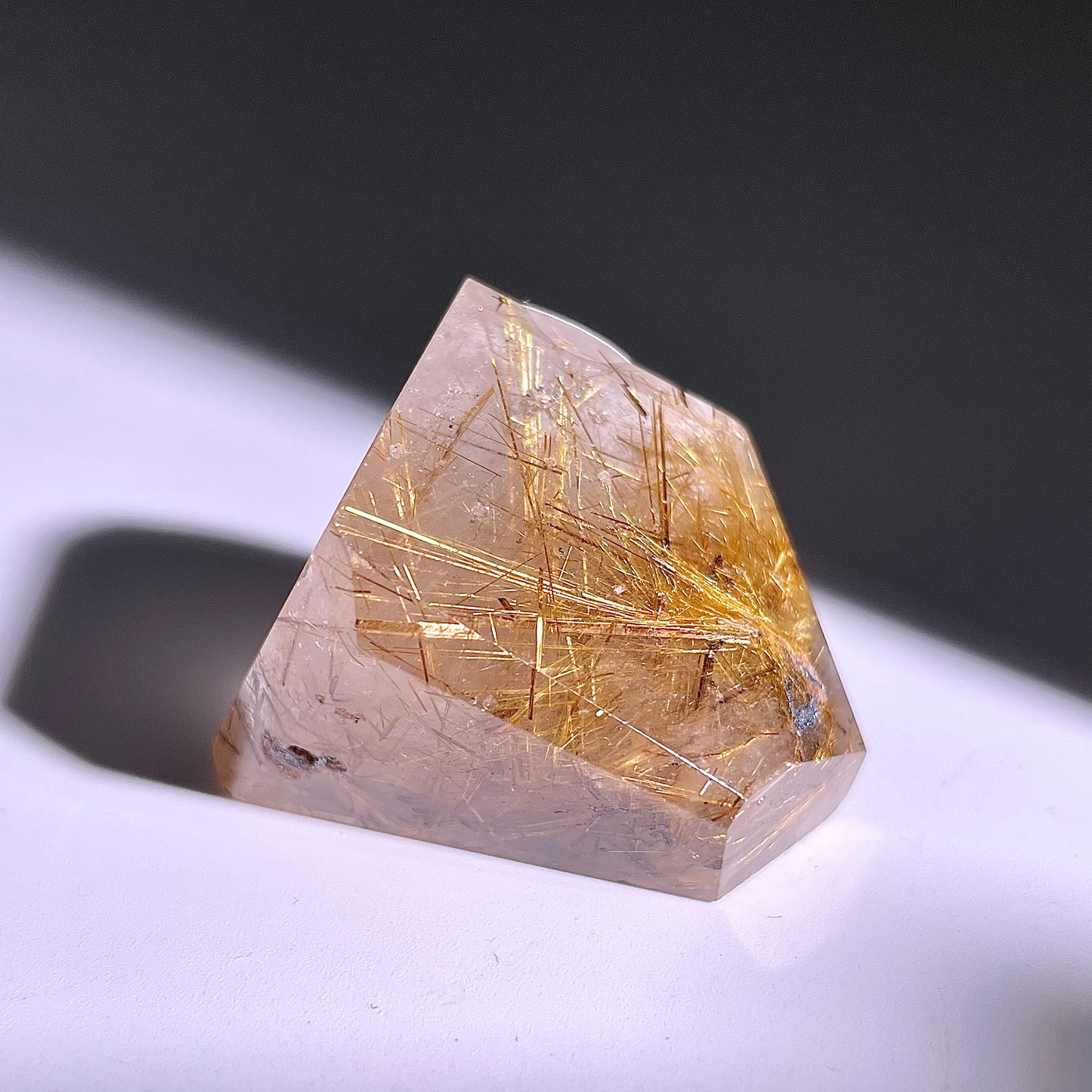 B318◇１点物◇ルチルクォーツ 不規則◇34×30×24mm◇天然石・鉱物・パワーストーン