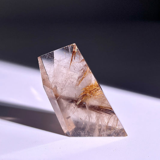 B320◇１点物◇ルチルクォーツ 不規則◇45×23×11mm◇天然石・鉱物・パワーストーン