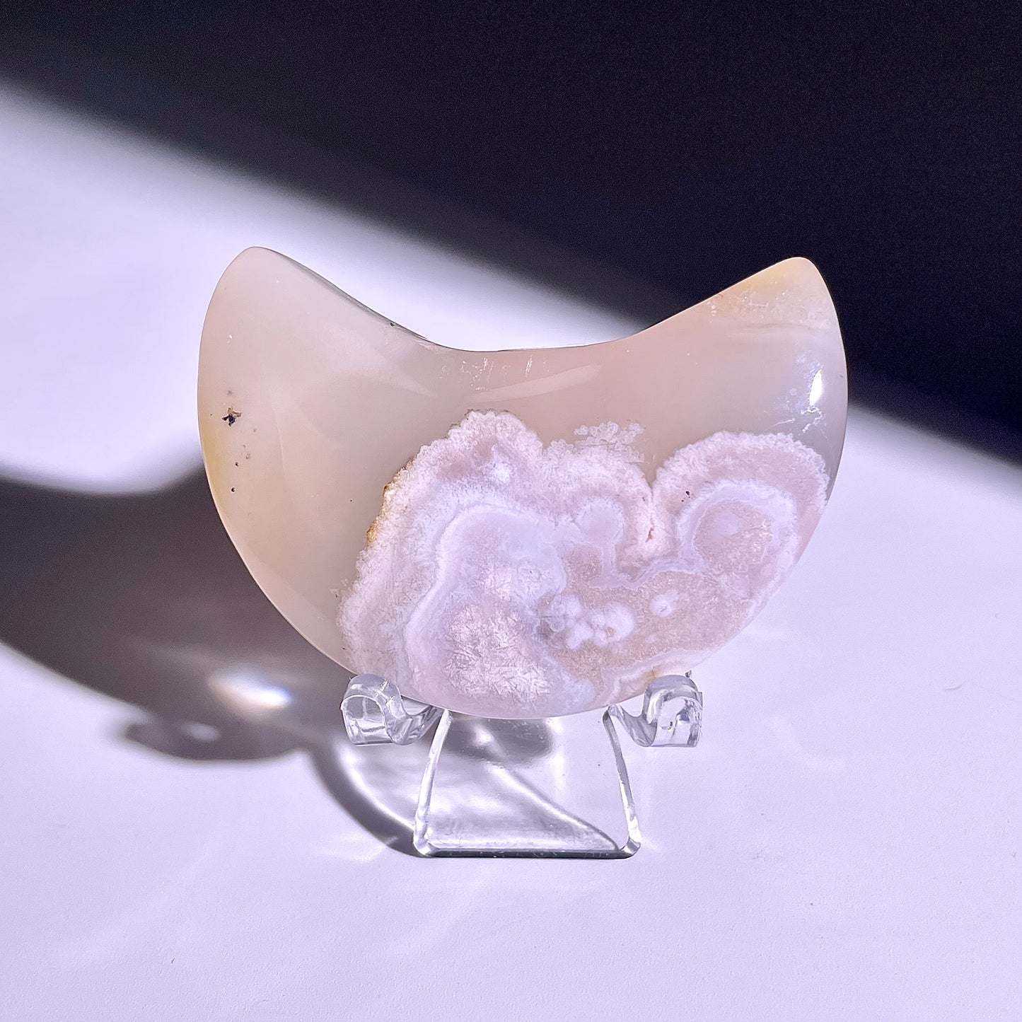 B324◇１点物◇桜瑪瑙 ムーン◇54×30×14mm◇天然石・鉱物・パワーストーン