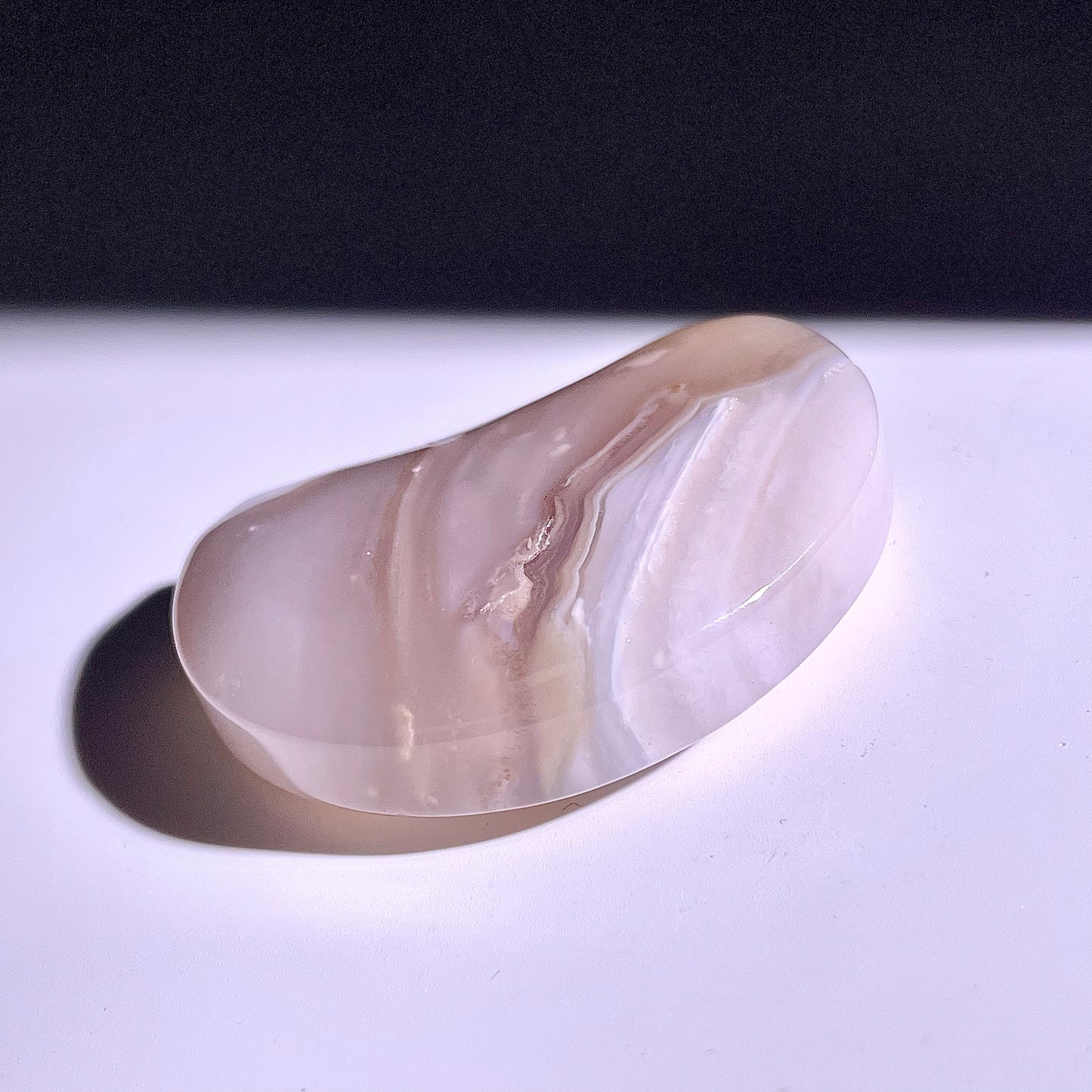 B327◇１点物◇桜瑪瑙 ムーン◇58×39×16mm◇天然石・鉱物・パワーストーン