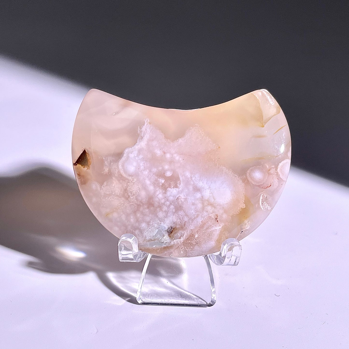 B329◇１点物◇桜瑪瑙 ムーン◇54×36×13mm◇天然石・鉱物・パワーストーン