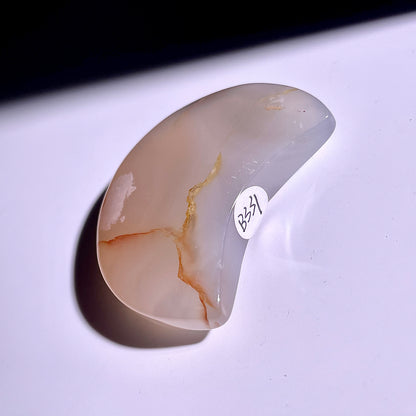 B331◇１点物◇桜瑪瑙 ムーン◇52×35×13mm◇天然石・鉱物・パワーストーン