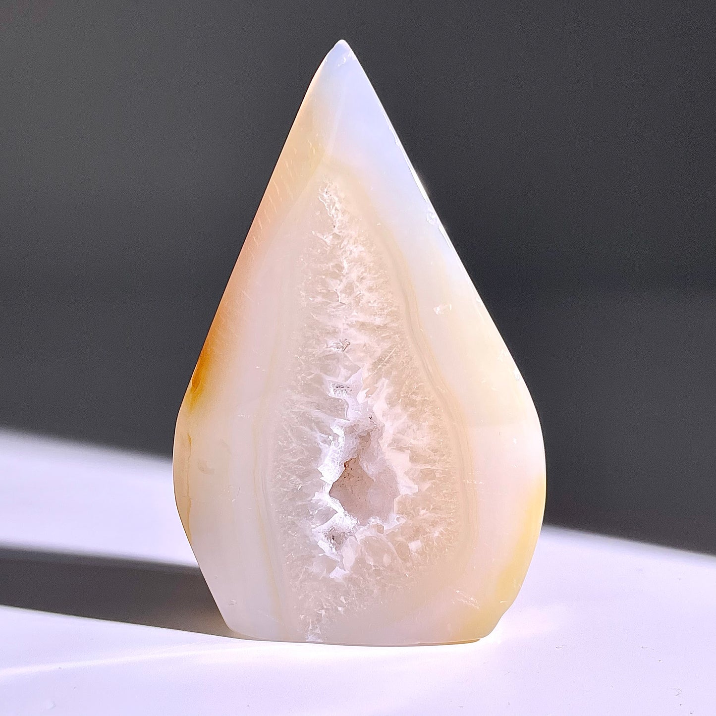 B339◇１点物◇瑪瑙トーチ◇79×50×14mm◇天然石・鉱物・パワーストーン