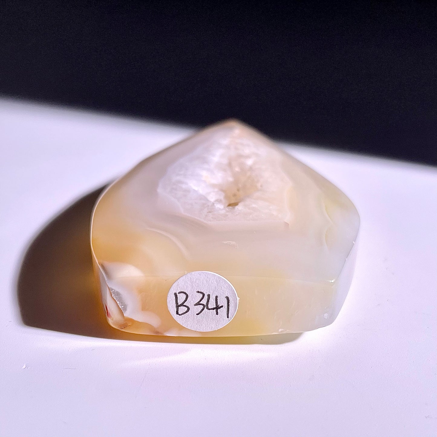 B341◇１点物◇瑪瑙トーチ◇84×46×14mm◇天然石・鉱物・パワーストーン