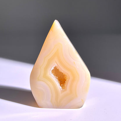 B342◇１点物◇瑪瑙トーチ◇58×39×13mm◇天然石・鉱物・パワーストーン