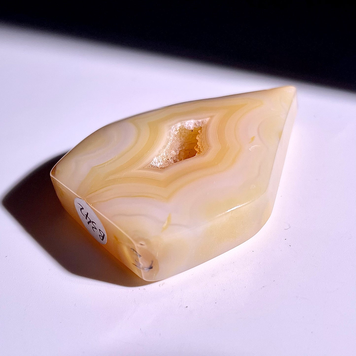 B342◇１点物◇瑪瑙トーチ◇58×39×13mm◇天然石・鉱物・パワーストーン