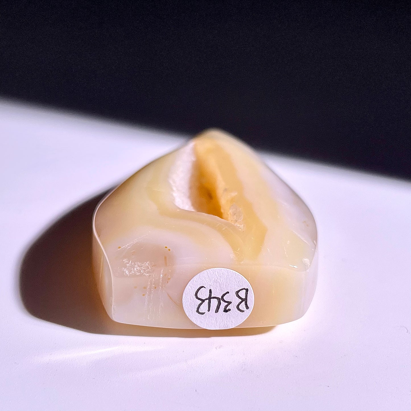 B343◇１点物◇瑪瑙トーチ◇67×36×14mm◇天然石・鉱物・パワーストーン